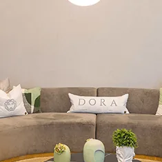 Dora Clinic reception lounge